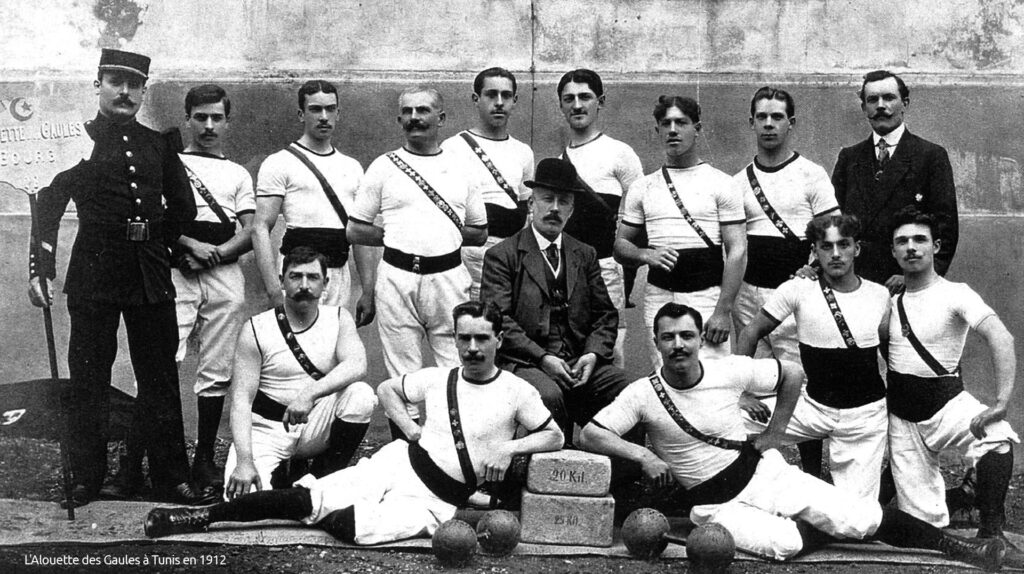 ancienne photo des athletes alouette des gaules bourg-en-bresse